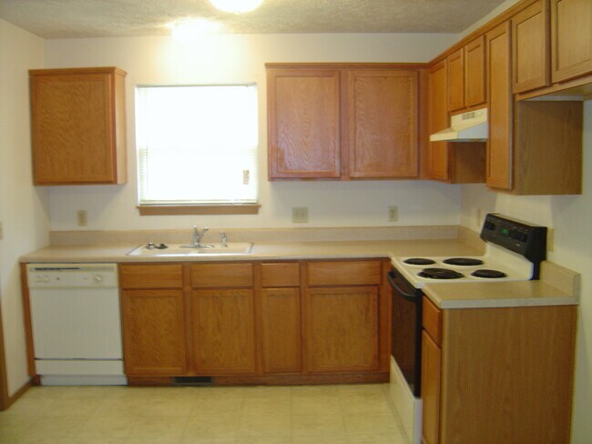 2151 N Ave B in Springfield, MO - Building Photo - Building Photo