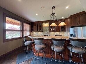 20998 River Rd in Maple Ridge, BC - Building Photo - Building Photo