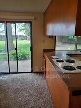 3131 Kentwood Dr in Eugene, OR - Building Photo - Building Photo