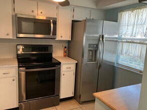 4221 Touchton Pl in New Port Richey, FL - Building Photo - Building Photo