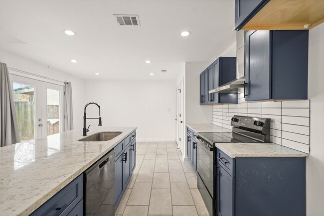 4428 Stanford Ct in Houston, TX - Building Photo - Building Photo