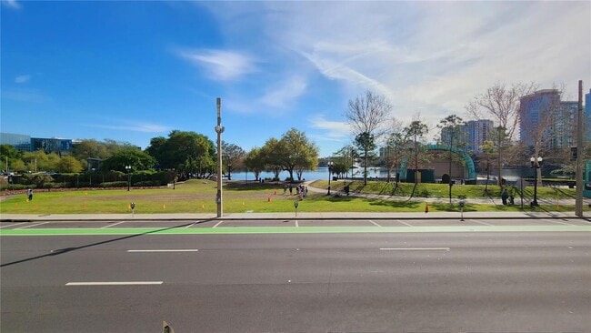 151 E Washington St in Orlando, FL - Building Photo - Building Photo