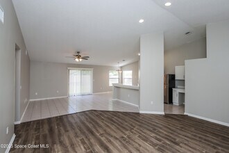 1228 Sleepy Hollow Ln in Rockledge, FL - Building Photo - Building Photo