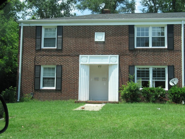 610 Chestnut St in Camden, SC - Building Photo - Building Photo