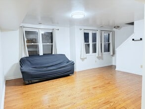 304 N 8th St, Unit 304 N 8th Street Unit N in Philadelphia, PA - Foto de edificio - Building Photo