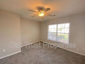 411 Brookfield Ln in Goose Creek, SC - Building Photo - Building Photo