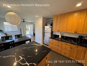 2004 Drescher St in San Diego, CA - Building Photo - Building Photo