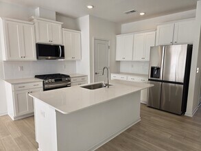 1816 Pheasant Trce Cir in Kernersville, NC - Building Photo - Building Photo