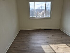 1410 Beechview Ave in Pittsburgh, PA - Building Photo - Building Photo