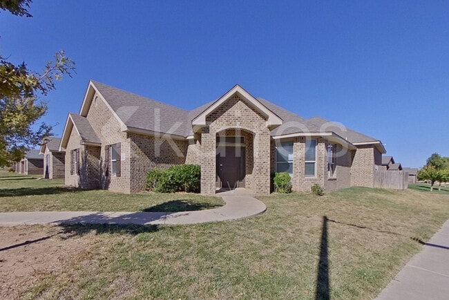 3900 Durham Dr
