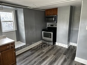 613 S 5th St in Springfield, IL - Building Photo - Building Photo