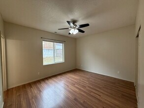 1631 S 59th St in Springfield, OR - Building Photo - Building Photo