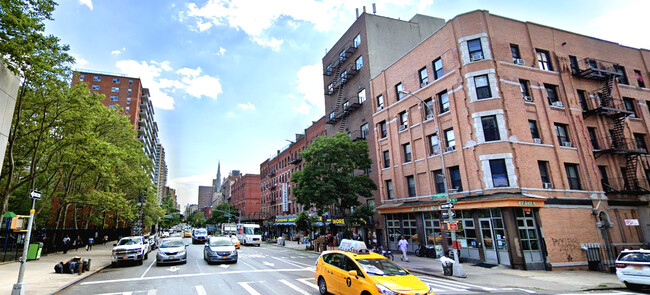 796 Amsterdam Ave in New York, NY - Building Photo - Building Photo