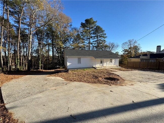 property at 3599 Ridge Rd SE