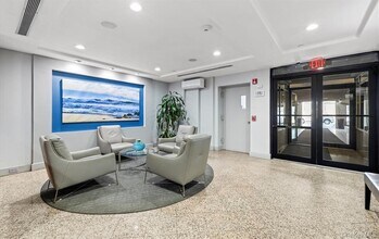 360 Shore Rd in Long Beach, NY - Building Photo - Building Photo