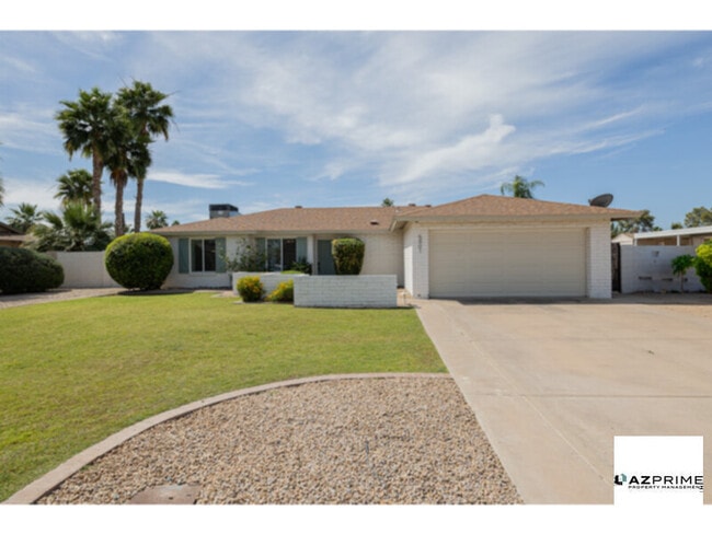5901 E Friess Dr in Scottsdale, AZ - Building Photo - Building Photo