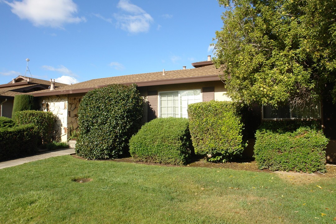 1307 Castlemont Ave in San Jose, CA - Building Photo