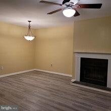 1405 Huntingdon Mews in Clementon, NJ - Building Photo - Building Photo
