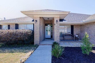 8271 Branston Dr in Navarre, FL - Building Photo - Building Photo