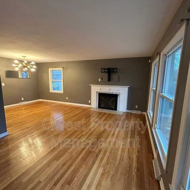 1532 Sylvan Ave SE in Grand Rapids, MI - Building Photo - Building Photo