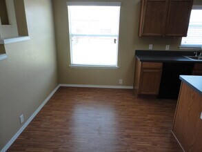 1505 Shady Shores Dr in Glenn Heights, TX - Building Photo - Building Photo