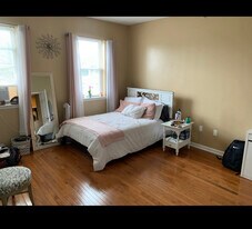 626 N 37th St, Unit 2