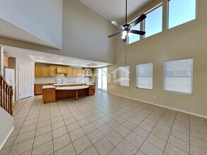 6803 S 41st Ln in Phoenix, AZ - Building Photo - Building Photo