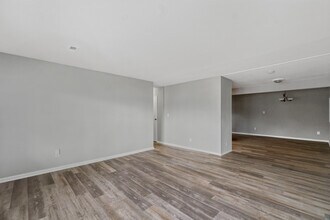 328 Crisfield Rd in Virginia Beach, VA - Building Photo - Building Photo