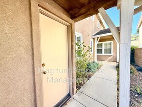 29751 Maxmillian Ave in Murrieta, CA - Building Photo - Building Photo