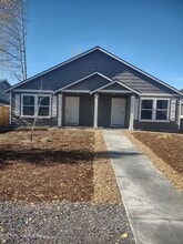 51575 Stillwell in La Pine, OR - Building Photo - Building Photo