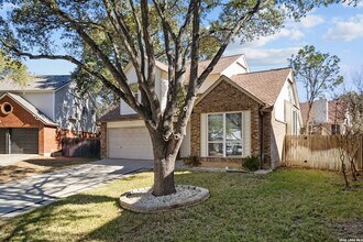 9322 Charleston Ln, Unit BP2-212 in San Antonio, TX - Building Photo - Building Photo