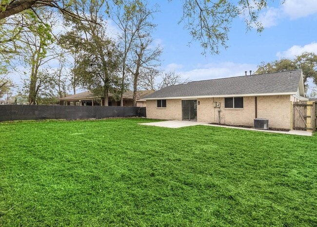 property at 1510 Tarberry Rd