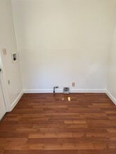 117 W Mission St in Santa Barbara, CA - Building Photo - Building Photo