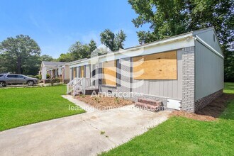 4017 Tavineer Dr in Columbia, SC - Building Photo - Building Photo