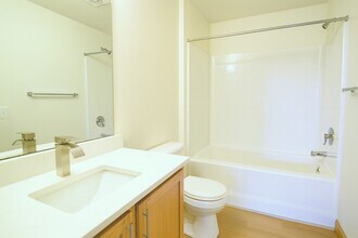 Seminole Woods Apartments in Fitchburg, WI - Building Photo - Building Photo