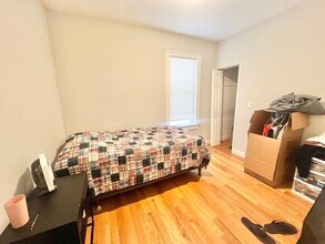 13 Hendry St, Unit # 1 in Boston, MA - Foto de edificio - Building Photo