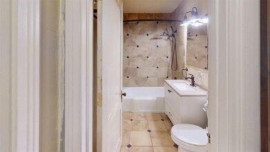 1715 Oak Ave in Woodward, OK - Building Photo - Building Photo