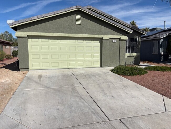 5614 Halvern Ave in Las Vegas, NV - Building Photo - Building Photo