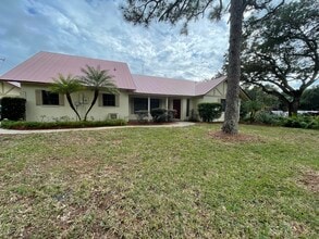 1970 SE Salerno Rd in Stuart, FL - Building Photo - Building Photo