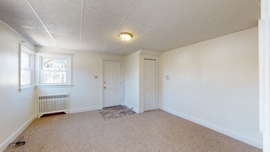 2627 Fairmount Pkwy, Unit 2 in Erie, PA - Building Photo - Building Photo