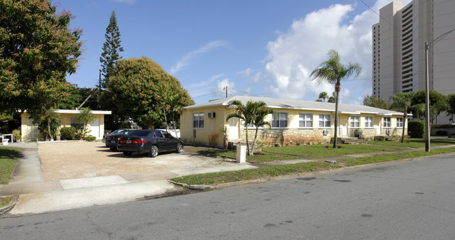 401-415 50th St in West Palm Beach, FL - Building Photo - Building Photo