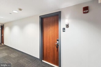1150 K St NW in Washington, DC - Building Photo - Building Photo