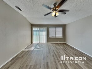 232 Tulane Dr in Glenn Heights, TX - Building Photo - Building Photo