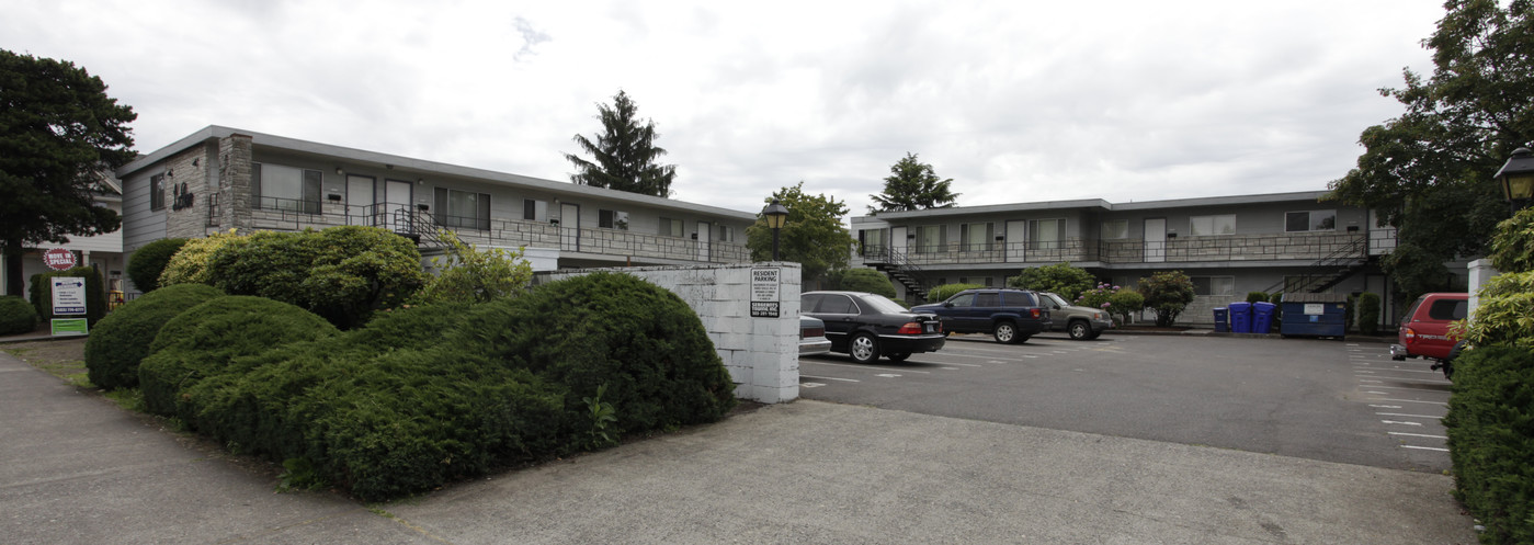 Lu Don Apartments in Portland, OR - Building Photo