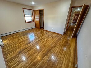 325-327 John St in Elizabeth, NJ - Building Photo - Building Photo