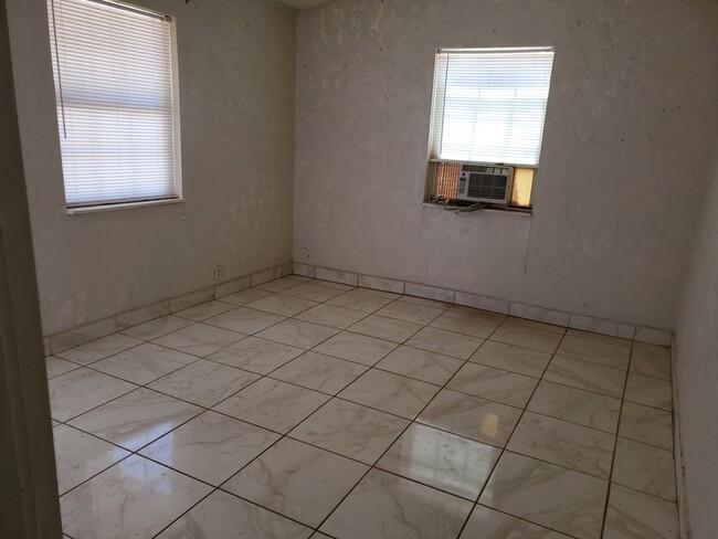 704 W 13th St, Unit 704 W 13th Street in Clovis, NM - Building Photo - Building Photo