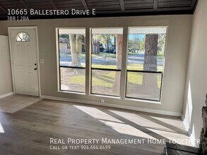 10665 Ballestero Dr E in Jacksonville, FL - Building Photo - Building Photo