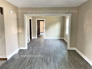 1102 Lathrop Ave in Forest Park, IL - Building Photo - Building Photo