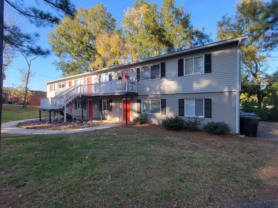 Wynwood Place Estates in Raleigh, NC - Foto de edificio