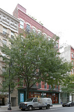 419-421 W Broadway in New York, NY - Building Photo - Building Photo